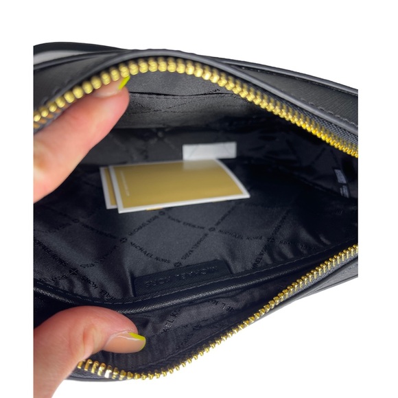 Michael Kors EW Crossbody bag Black Jet Set Large - Picture 7 of 11